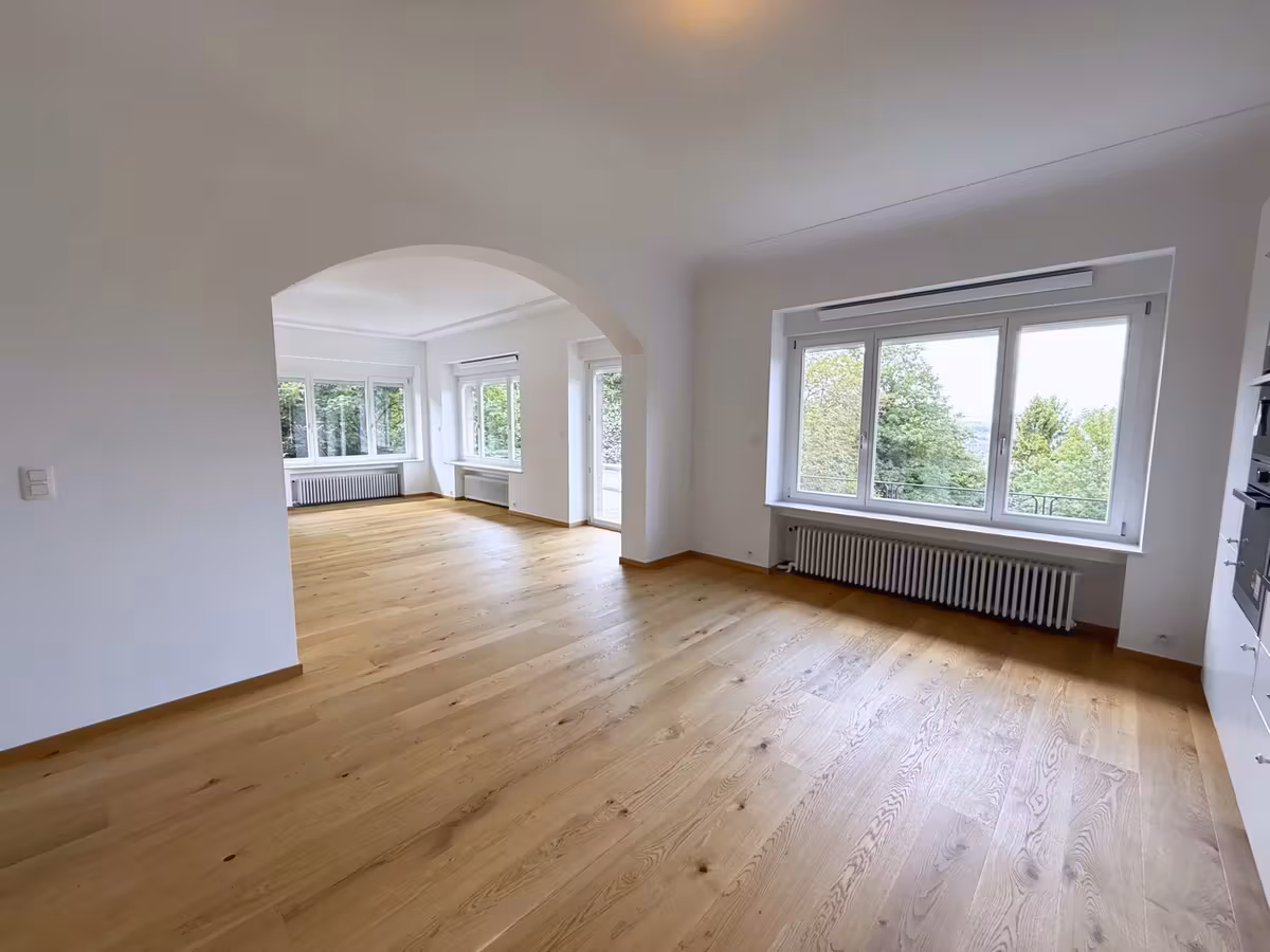 Renovated apartment with terrace in Forest - 5