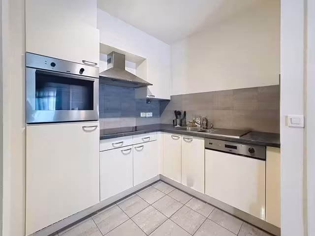 Modern fully furnished apartment in Auderghem - 4