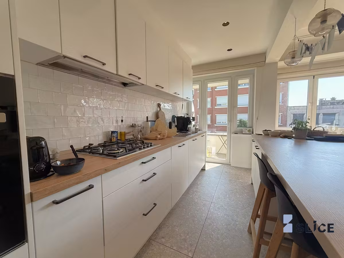 Renovated 2-bedroom apartment in Woluwe-Saint-Lambert - 5