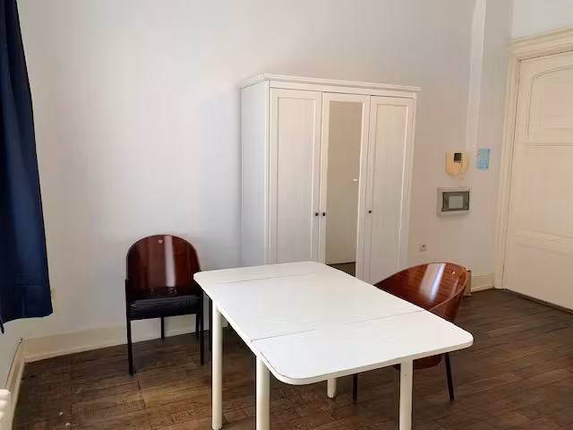 Studio à louer à Saint-Gilles - 8