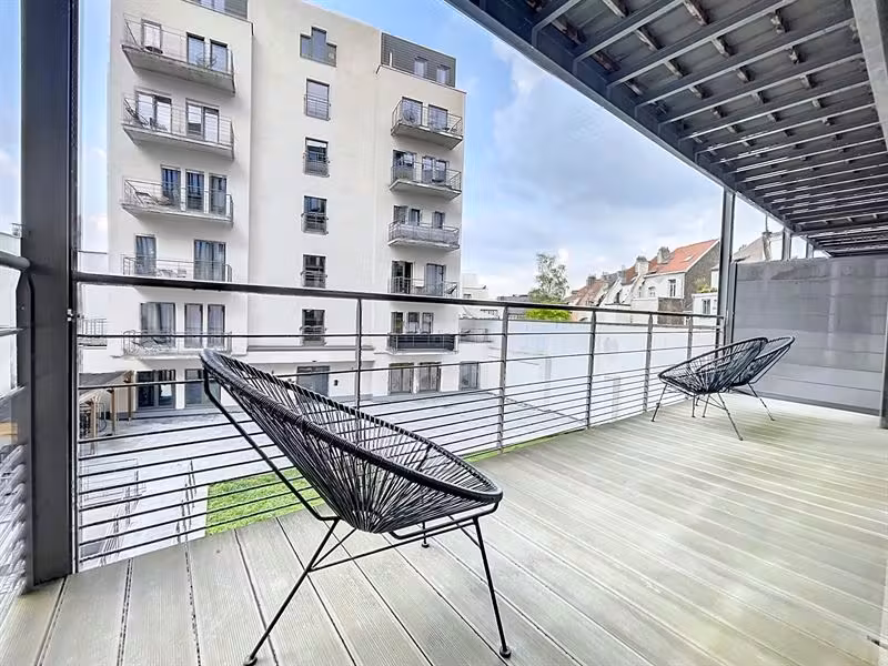 Nieuw gemeubileerd appartement met 2 slaapkamers en terras - 2