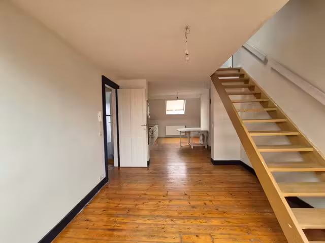 DUPLEX - TE HUUREN - 1030 SCHAARBEEK - € 1.200