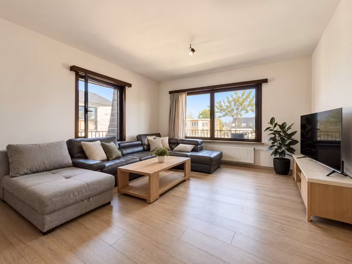 Appartement rénové avec 2 chambres à coucher et garage - 10