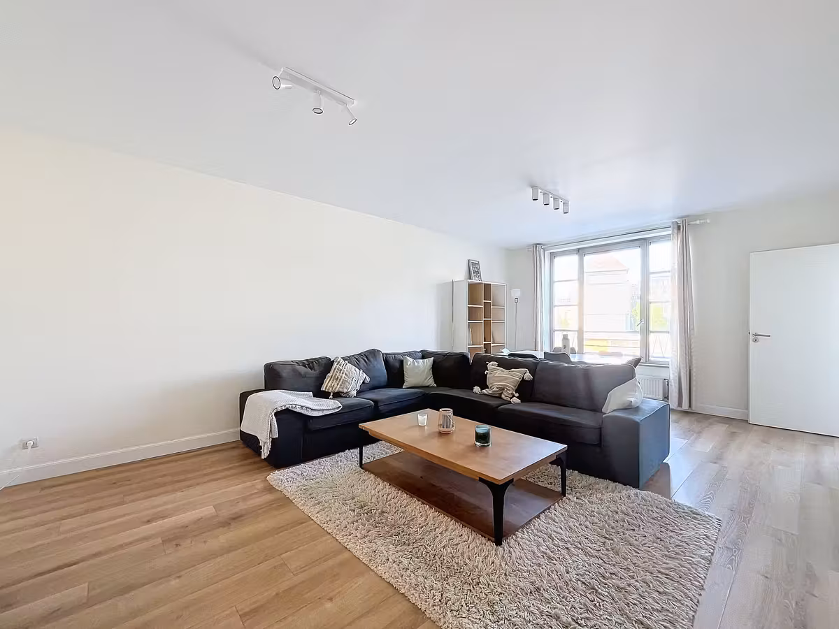 Tour&Taxis: Mooi appartement met 2 slaapkamers + terras - 10