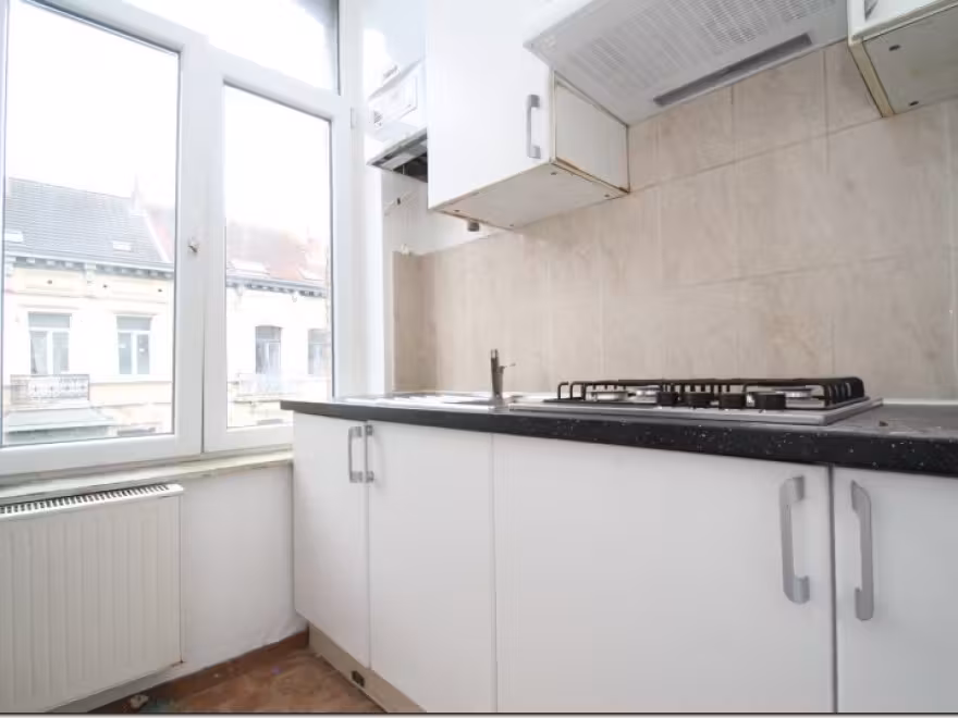 Appartement met één slaapkamer en balkon in Anderlecht - 3