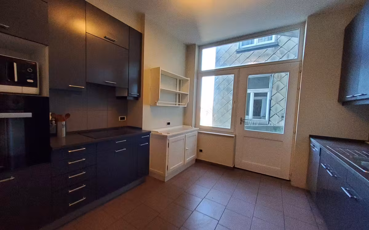 Furnished 2-bedroom apartment with office in Montgomery - 10
