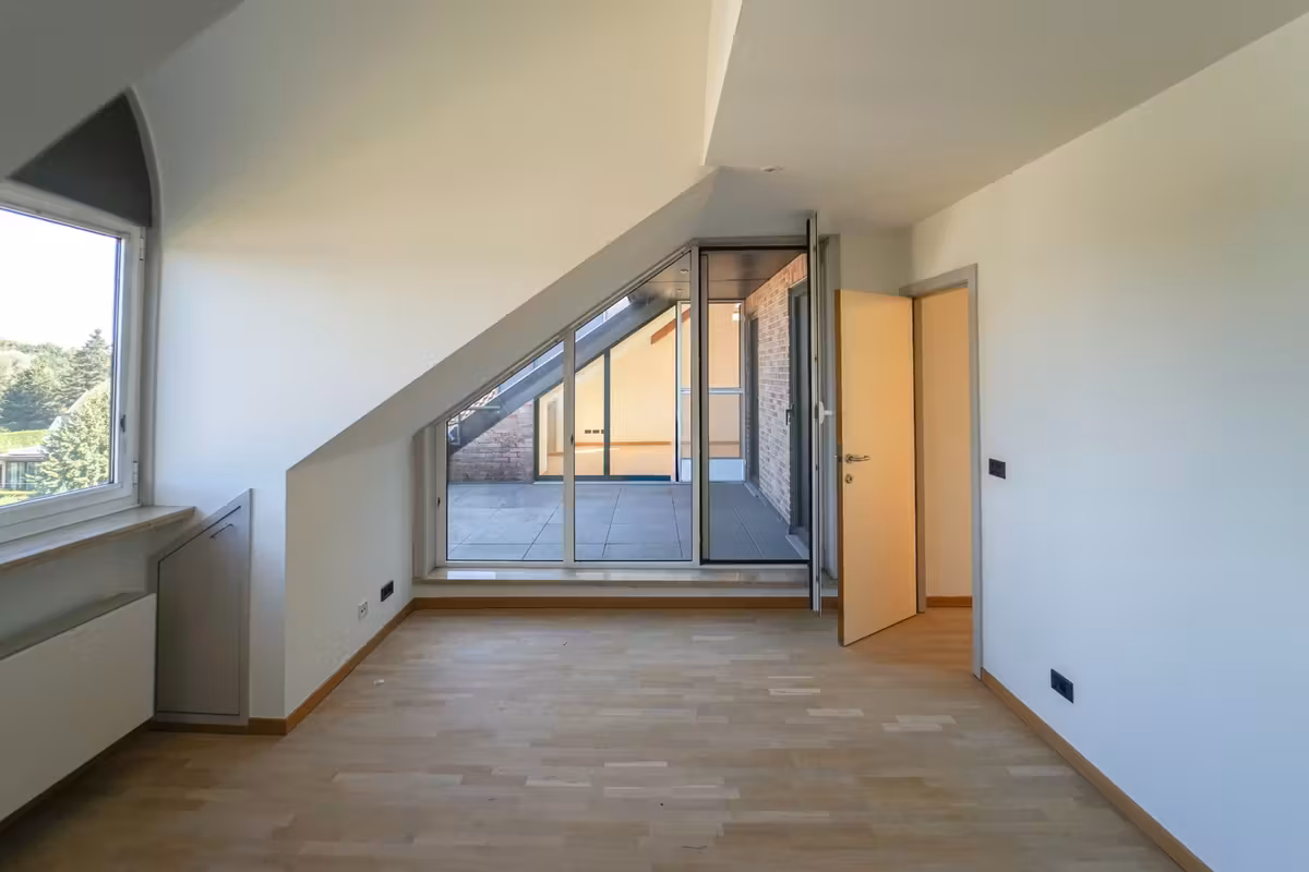 Ruim 2 slaapkamer penthouse te Zwijnaarde - 11