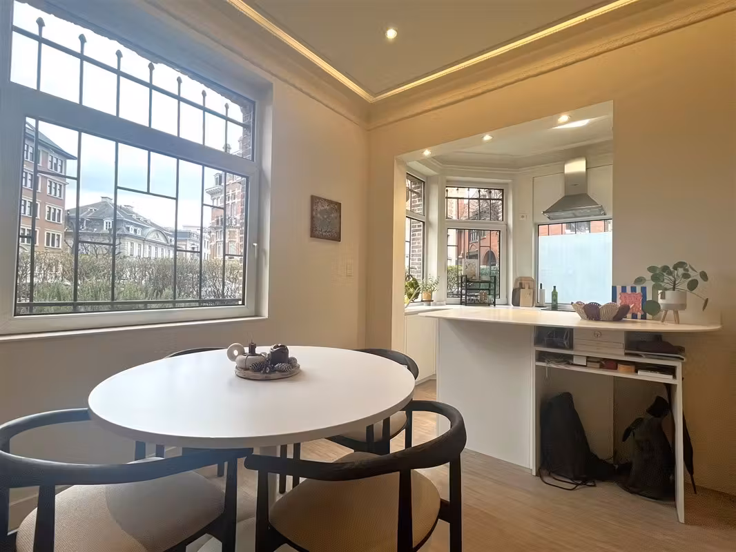 Prachtig appartement met 1 slaapkamer en tuin - 2