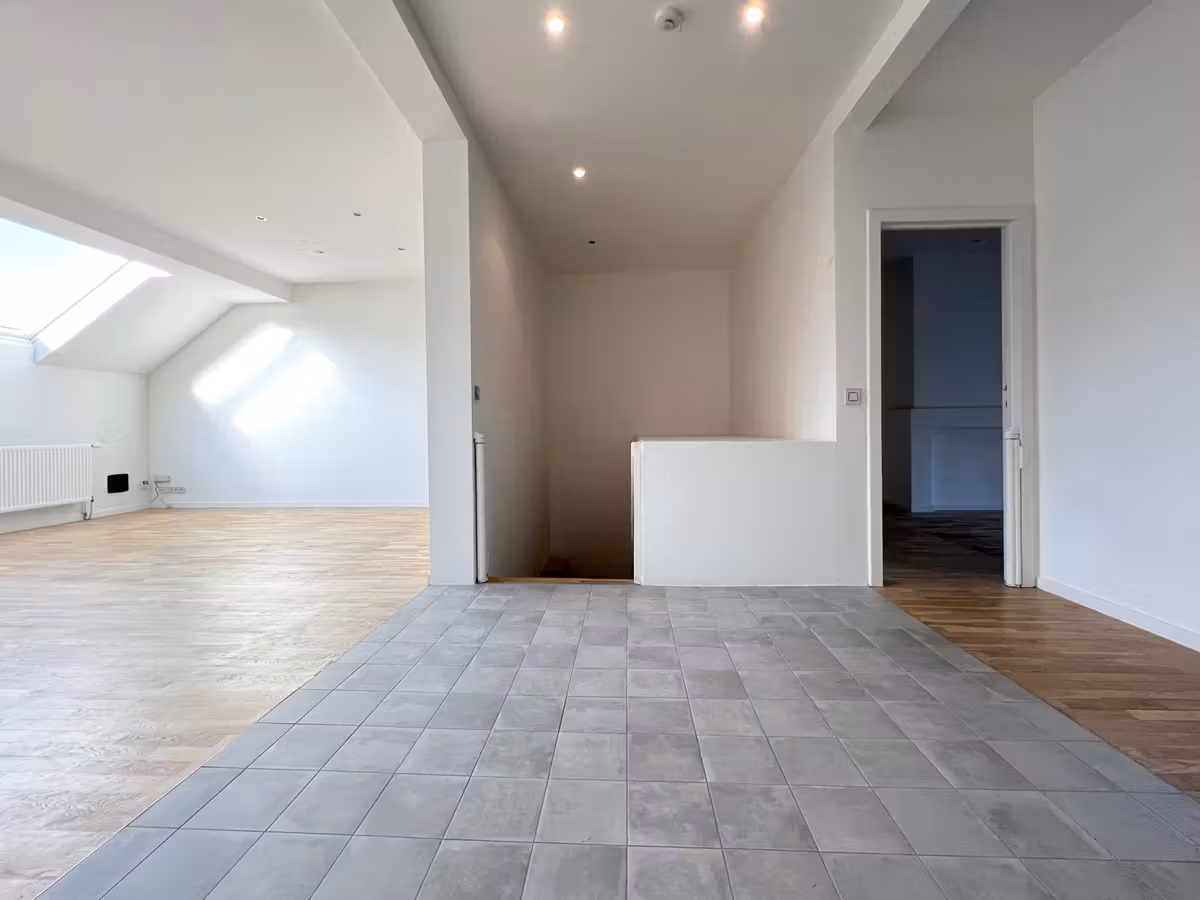 Ruim duplex appartement nabij Parvis Saint-Gilles - 6
