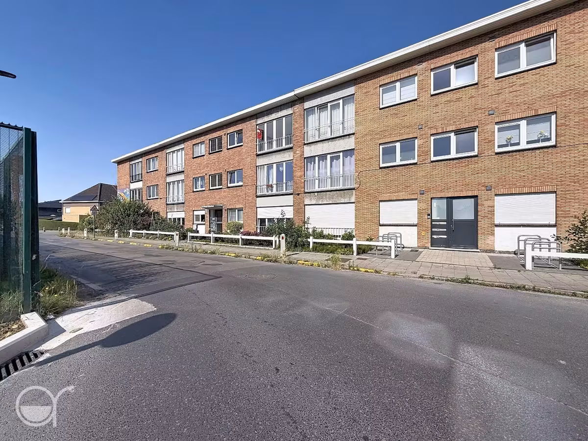 Rustig gelegen appartement met één slaapkamer, bureau en garagebox - 10