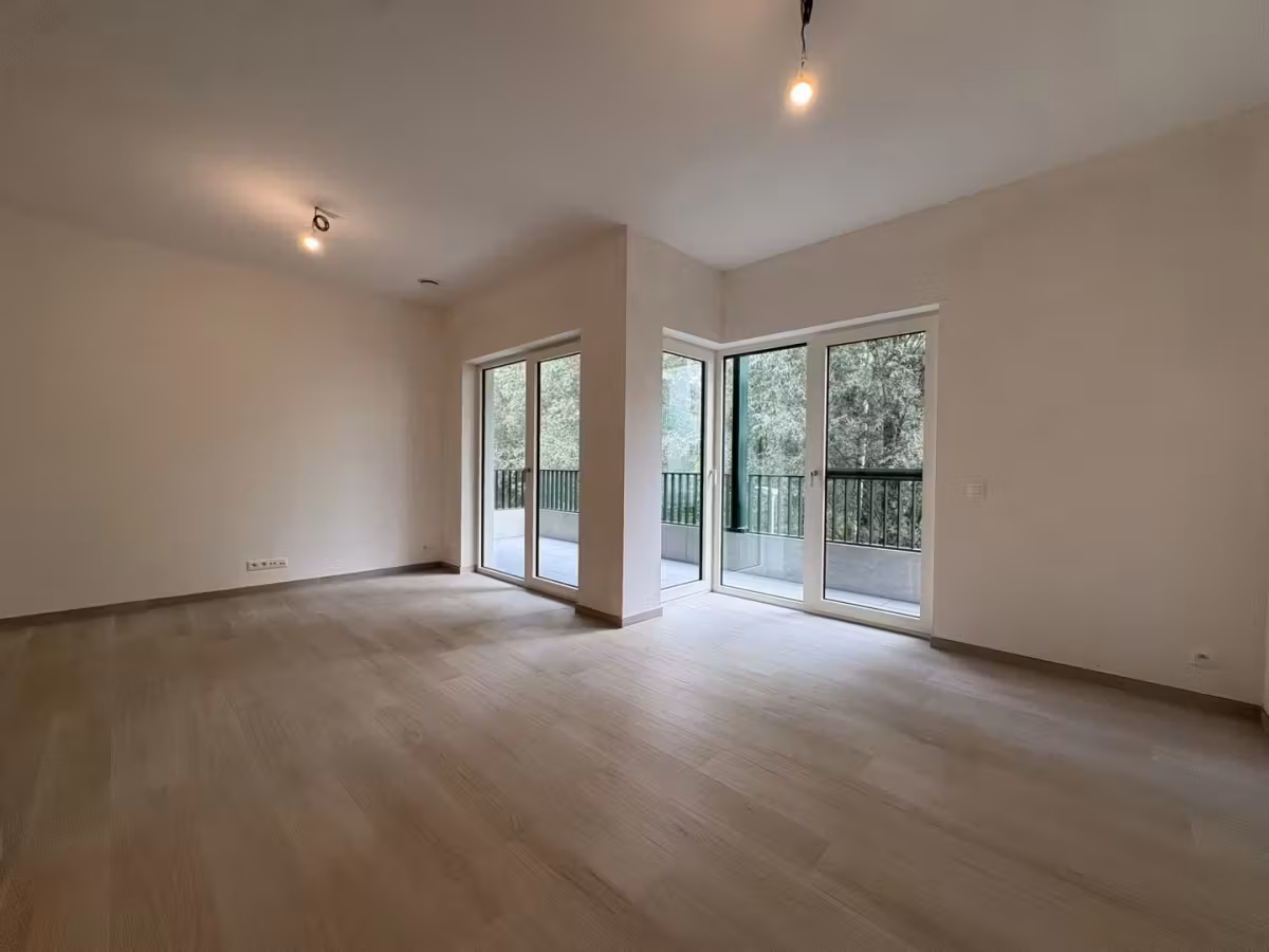 Appartement neuf avec place de parking à Gand - 1