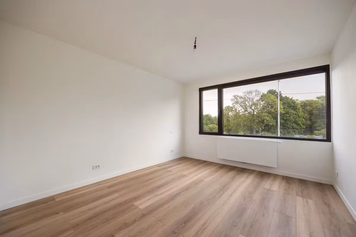 Gerenoveerd appartement met 2 slaapkamers en terras - 9