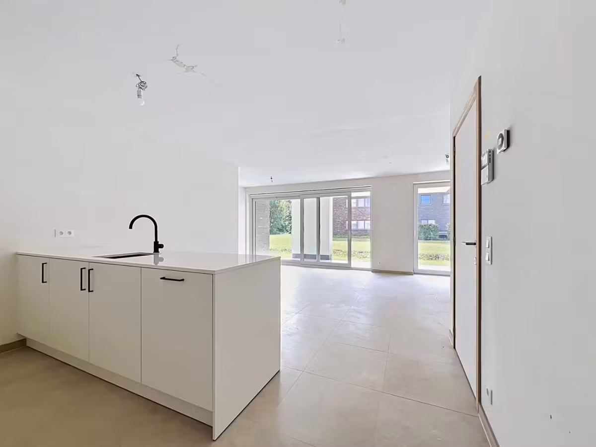 Appartement lumineux de 2 chambres à Oostakker - 3