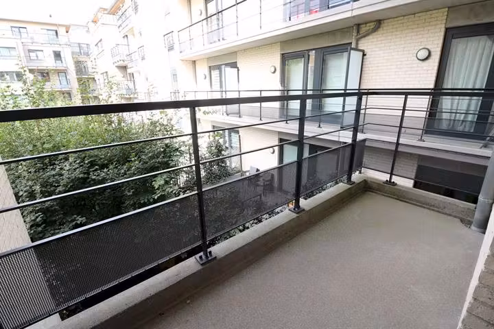 Furnished one-bedroom apartment - 11