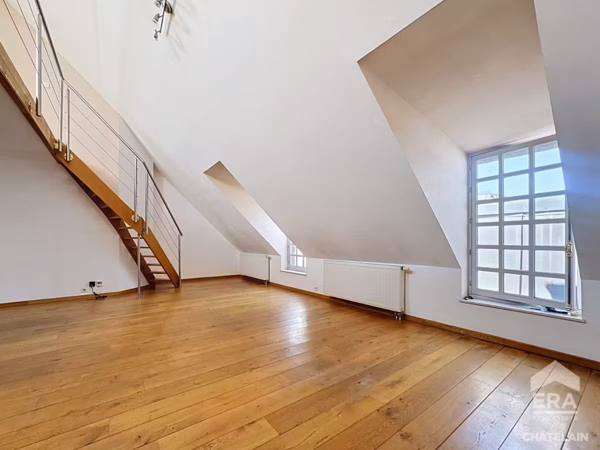 Appartement met 1 slaapkamer + mezzanine te huur in Brussel - 3