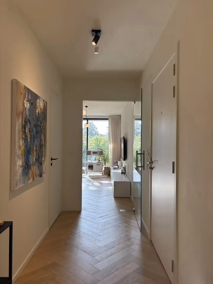 Appartement moderne à 2 chambres avec terrasse et parking - 13