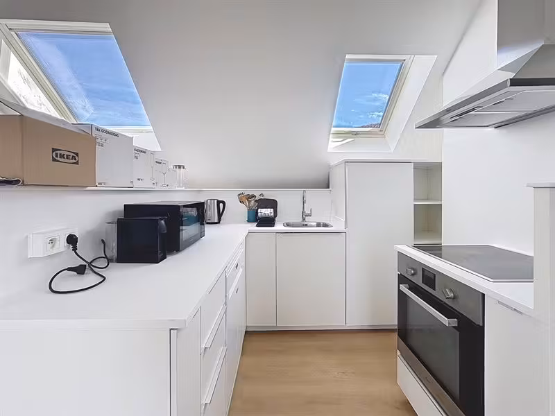Furnished 1-bedroom apartment near Dailly Square - 2