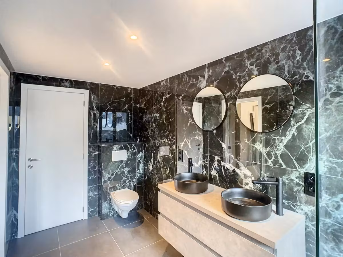 Penthouse in de Cadixwijk met terrassen - 16