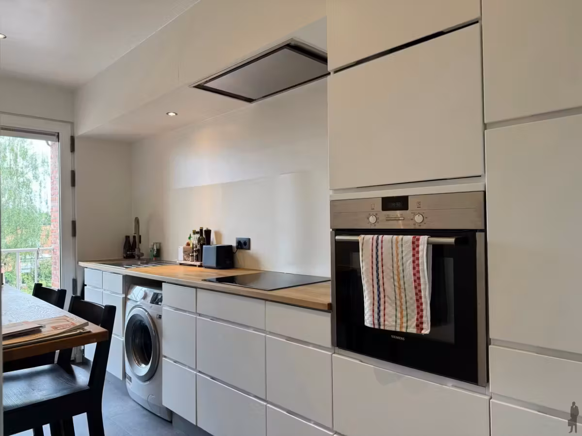 Bright 1-bedroom apartment with terrace and garage in Wilrijk - 3