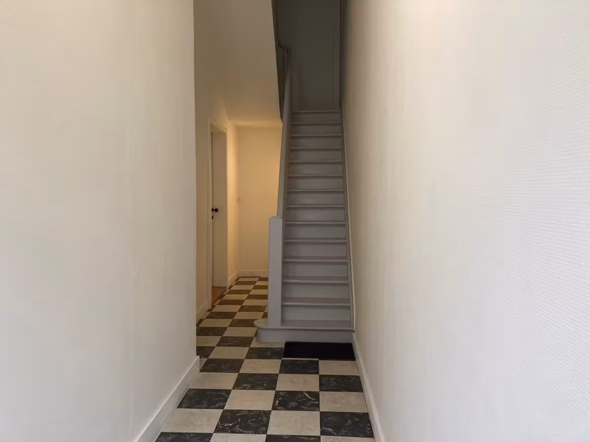 Gerenoveerd 1 slaapkamer-gelijkvloersappartement met groene stadstuin - 10