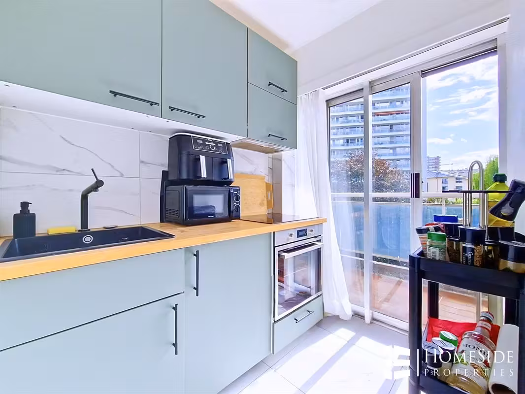 Appartement te huur in Evere - 3