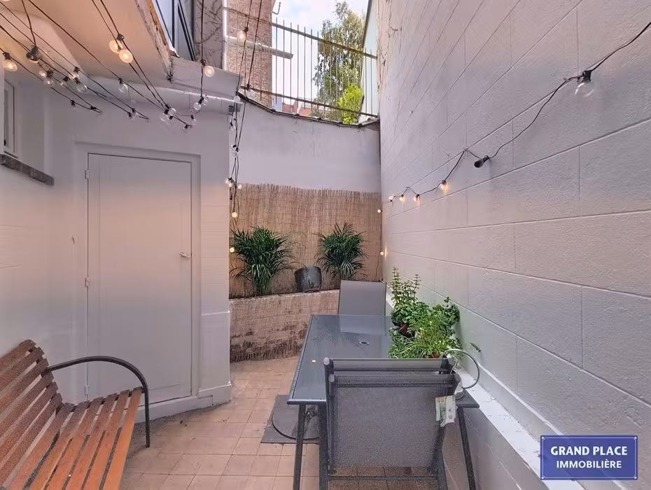 Furnished 2-bedroom apartment in Ixelles - 2