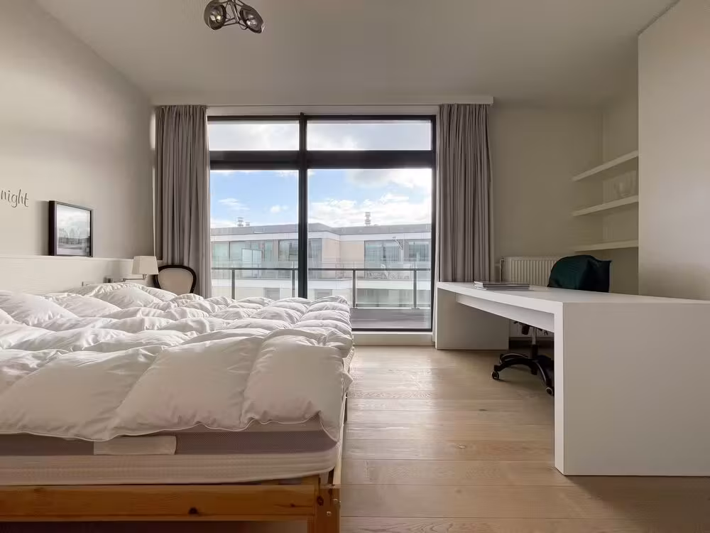 Furnished penthouse with parking space for rent in Ghent - 7