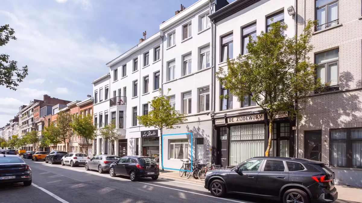 Ground-floor apartment with city courtyard - 2
