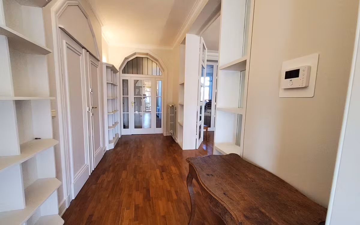 Furnished 2-bedroom apartment with office in Montgomery - 2