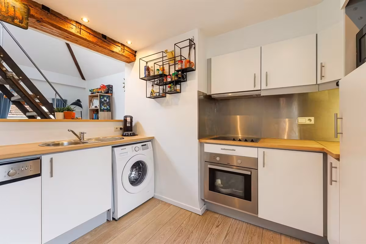 Gemeubeld duplex-appartement in centrum Antwerpen - 12