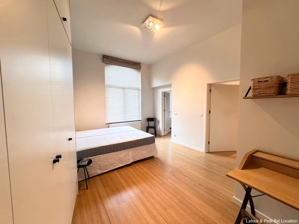Gemeubileerd appartement met balkon in Woluwe-Saint-Pierre - 9