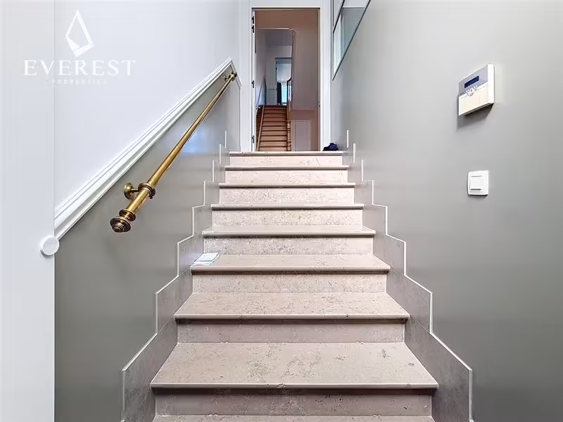 Gerenoveerd huis met tuin nabij ULB - 4