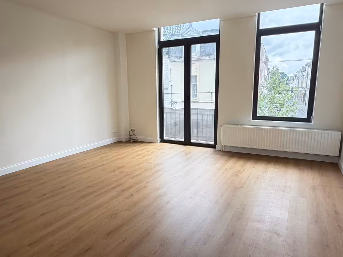 Ruim duplex appartement te huur in Jette - 3
