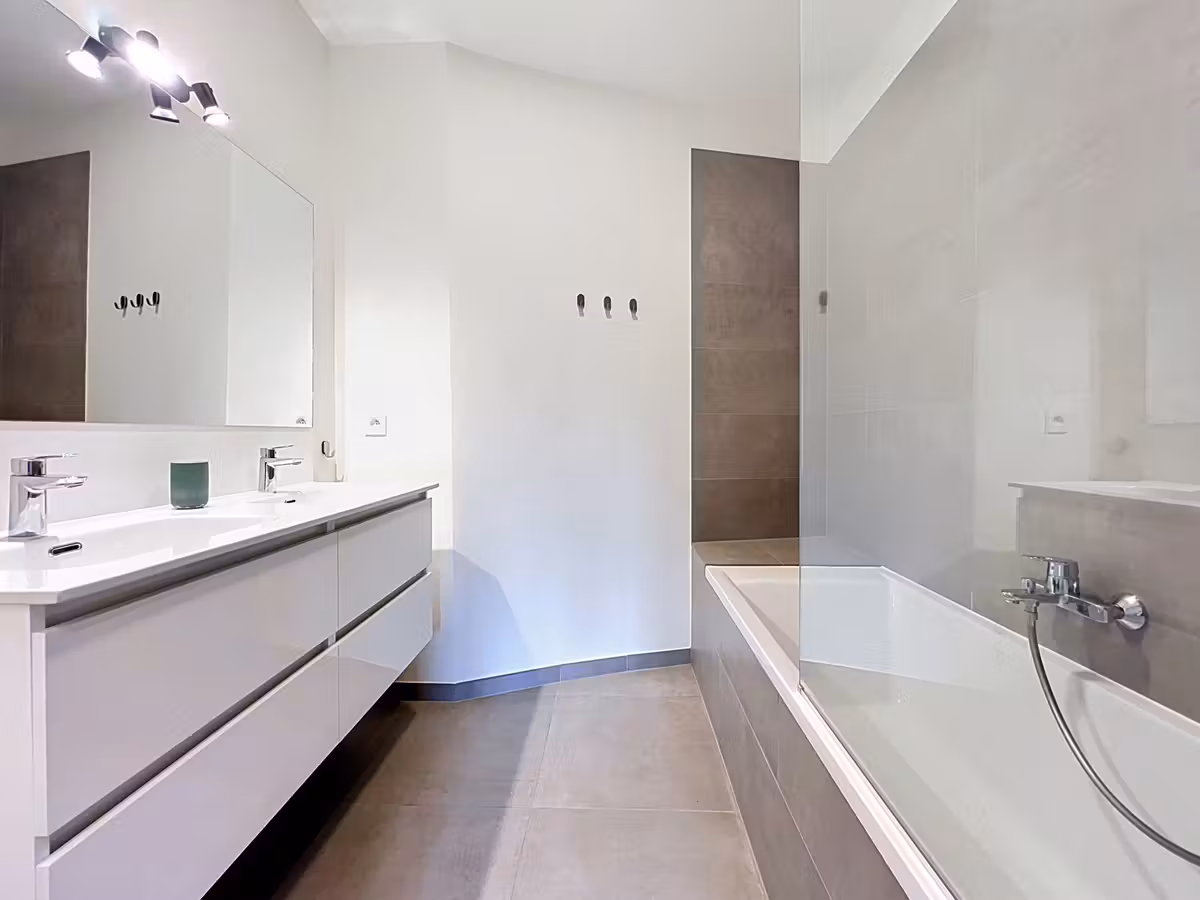 Appartement meublé avec 2 chambres et terrasses - 5