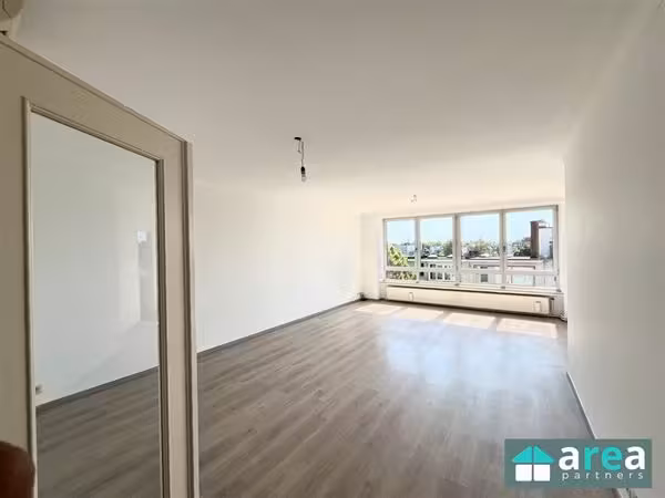 Appartement 2 chambres avec terrasse et garage