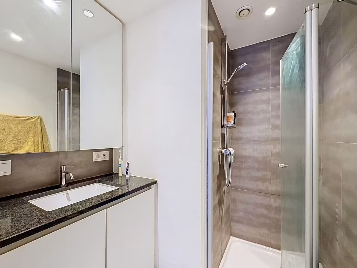 Gezellig éénslaapkamerappartement met terras te huur in Gent - 16