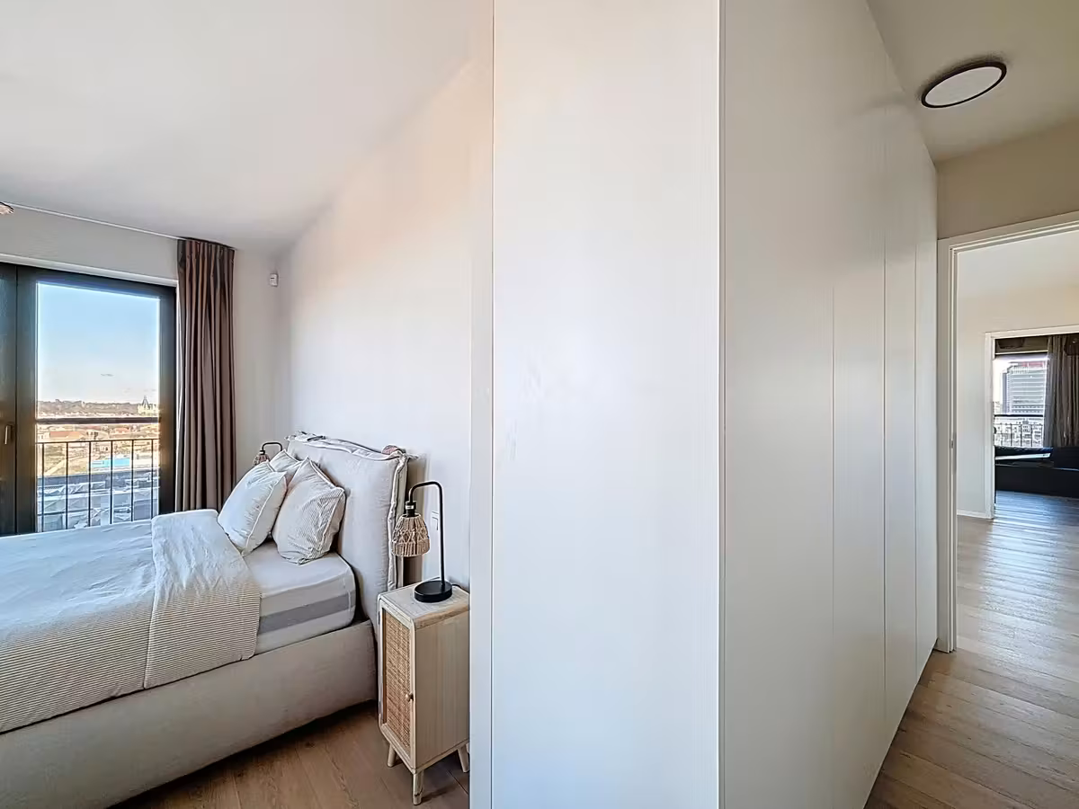 Gemeubeld appartement te huur op het 10e verdiep in T&T - 9