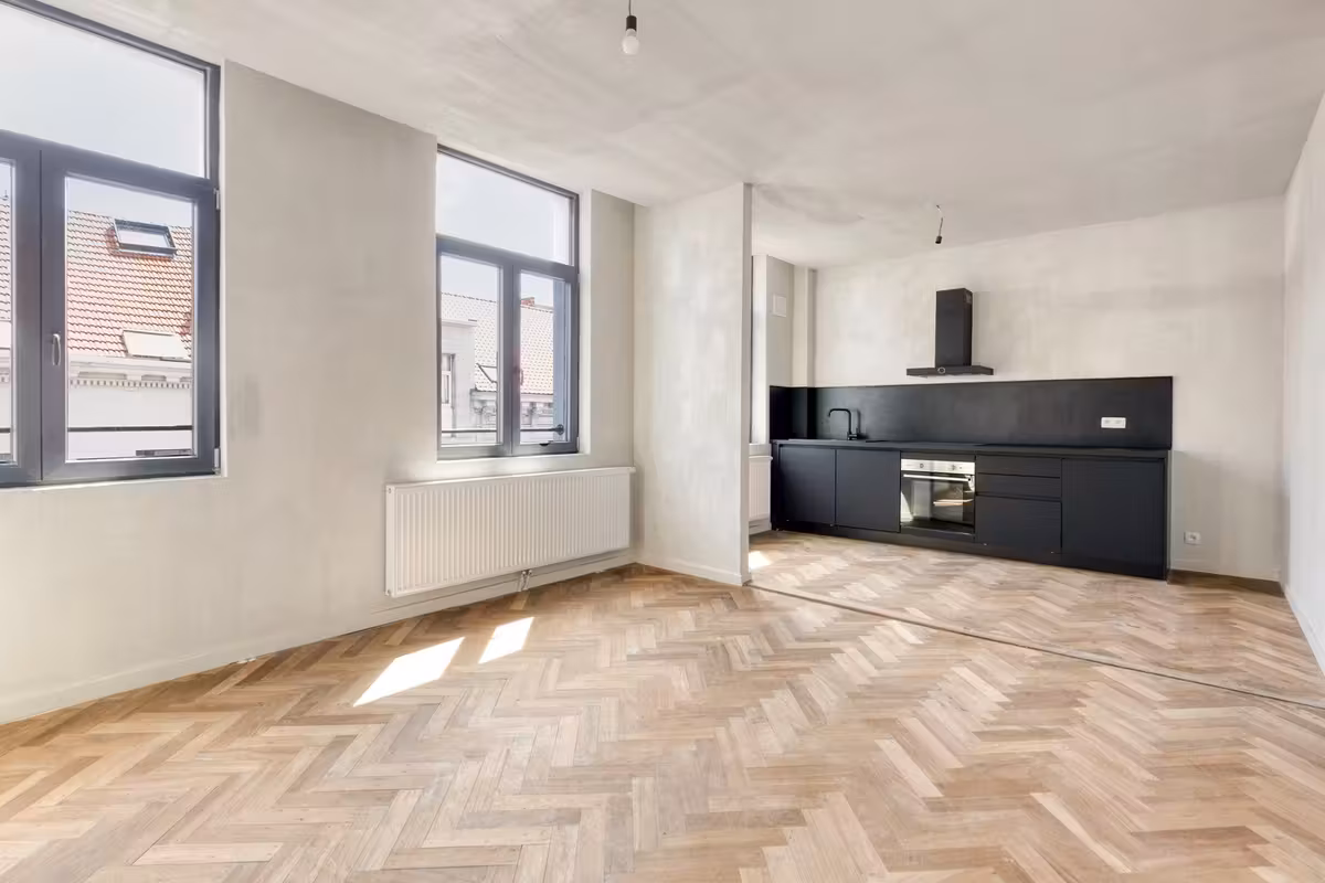 Renovated apartment with 2 bedrooms and spacious terrace - 8