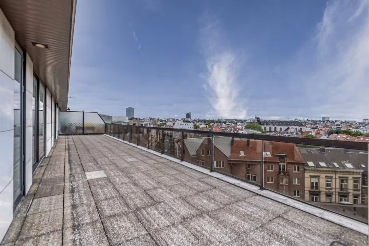 Penthouse met dubbel parkeren in de wijk Châtelain - 14