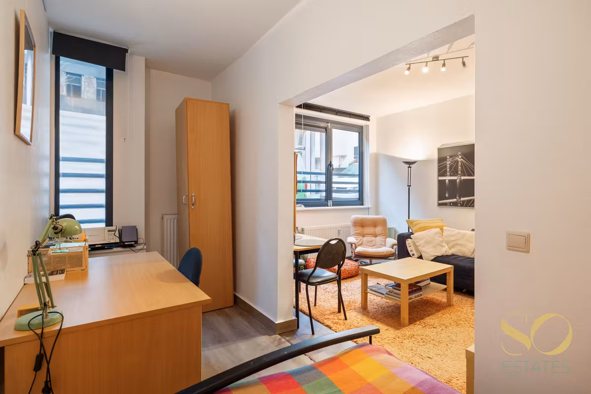 Studio apartment in the Congress district - 4