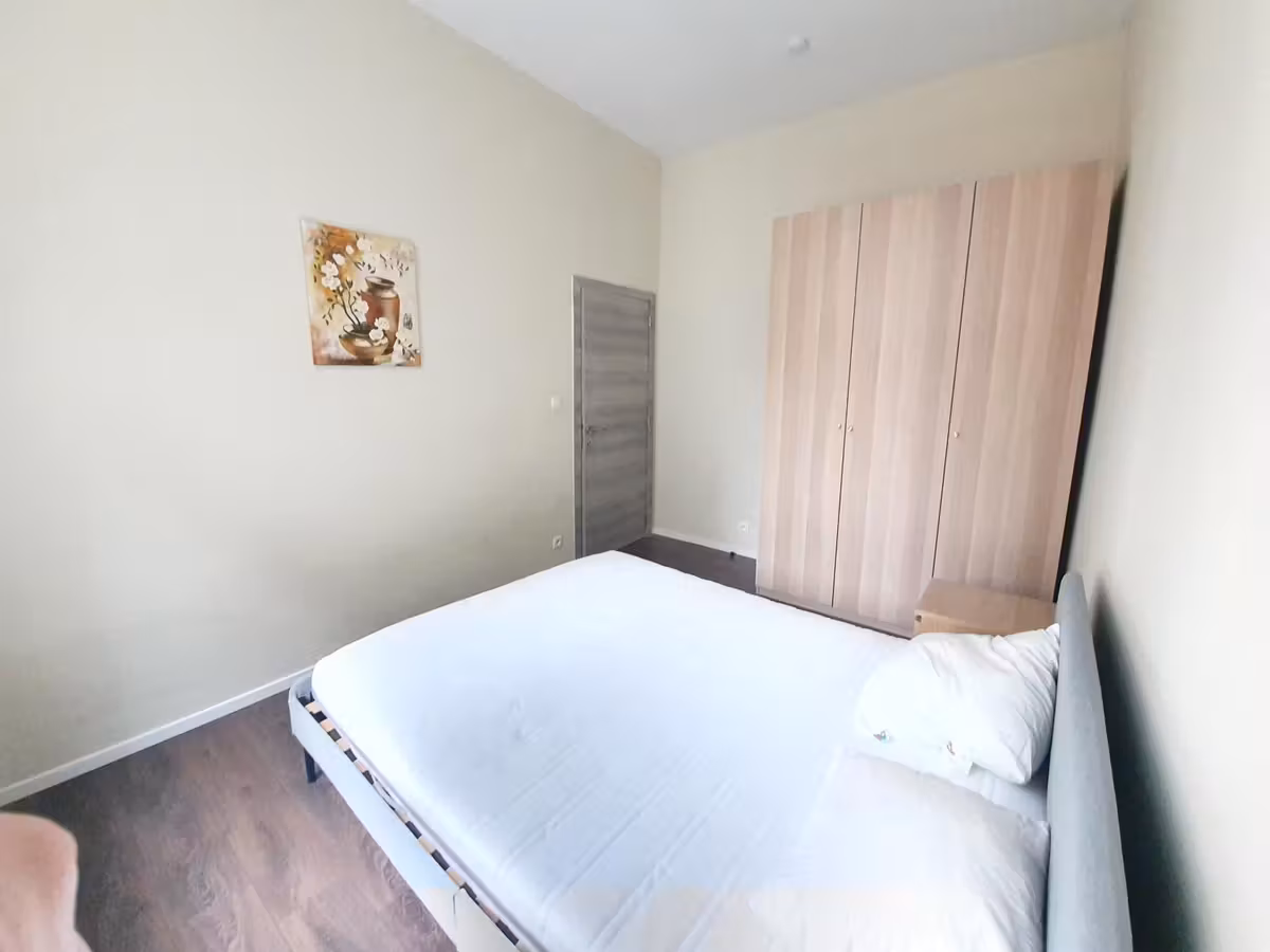 Kamer te huur in gedeeld huis in Sint-Gillis - 2