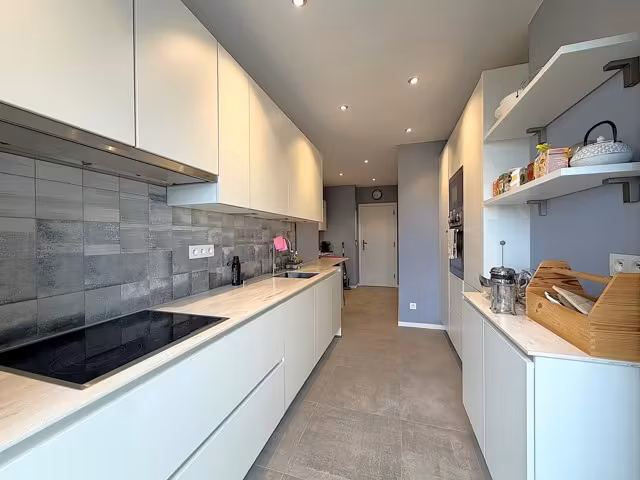 Bel appartement entièrement rénové Avenue Louise - 12