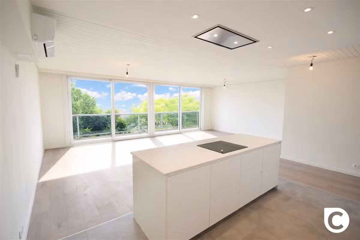 Appartement rénové de 2 chambres à coucher à Berchem - 3