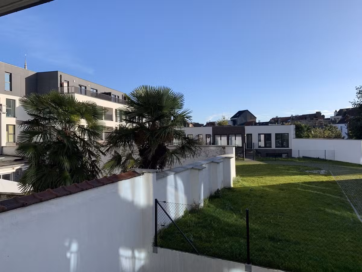 Gemeubileerd appartement met terras in Laeken - 17