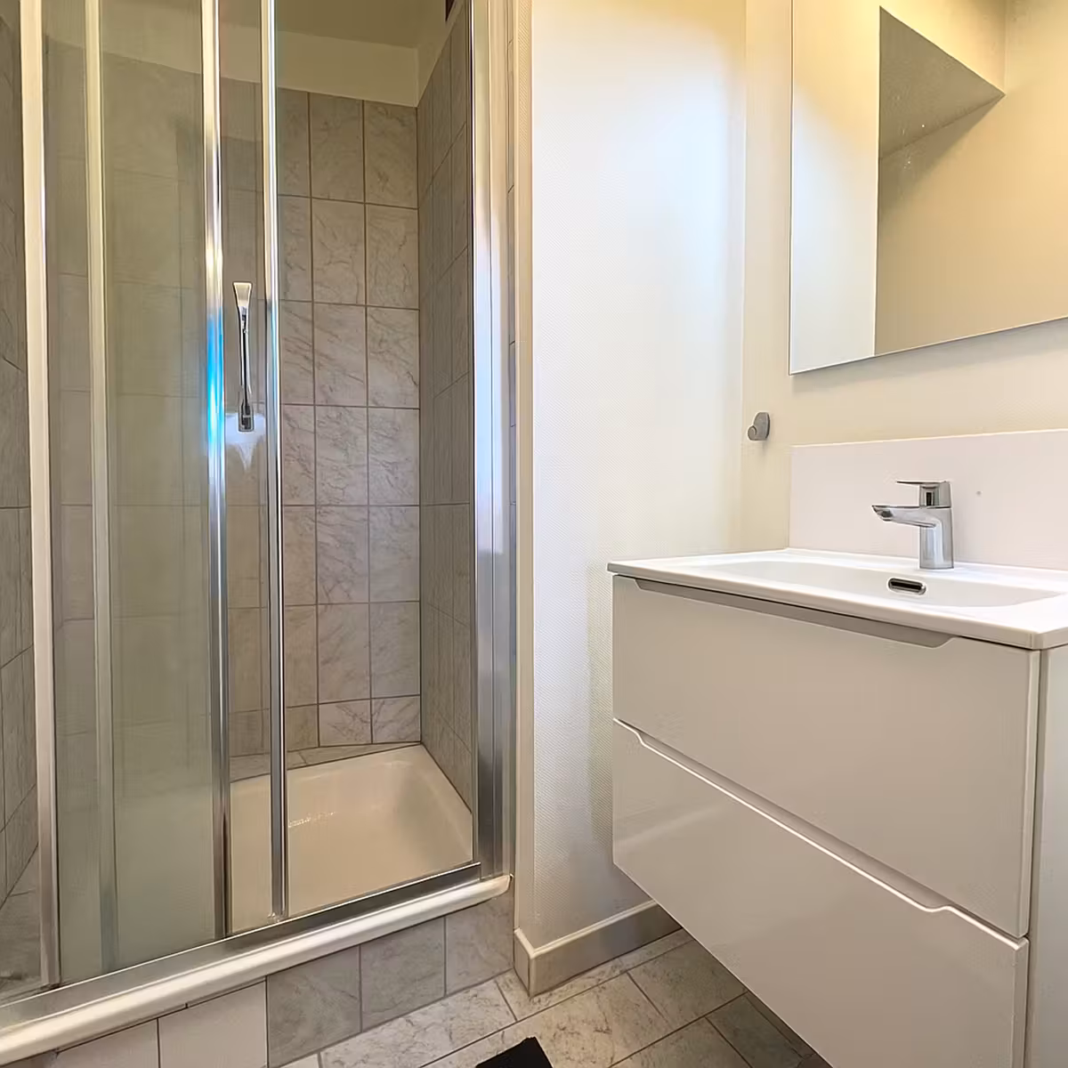 Appartement meublé 2 chambres avec terrasse - 10