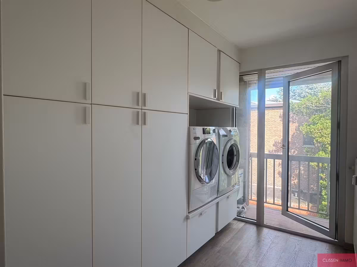 Renovated corner apartment with terrace in Deurne - 15