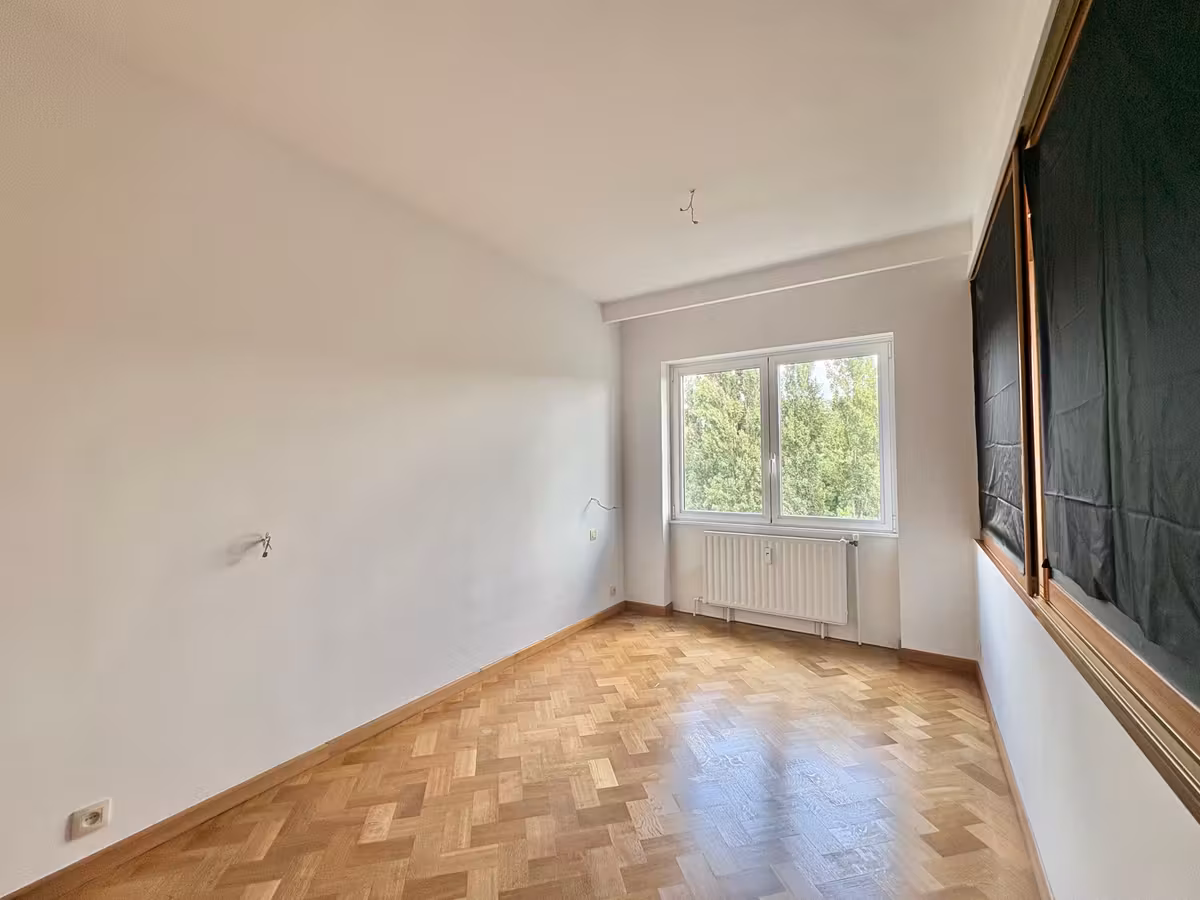 Licht Appartement Met Uitzicht Op Forest Park - 9