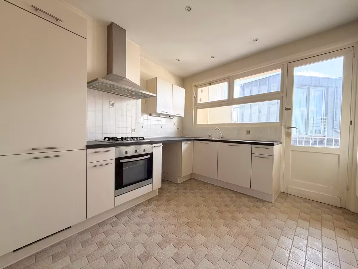 Appartement te huur in Jette - 5