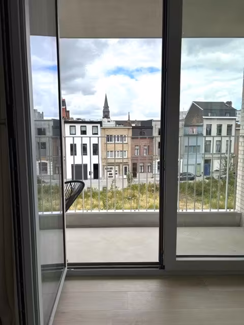 Appartement neuf meublé avec 2 chambres à coucher - 2