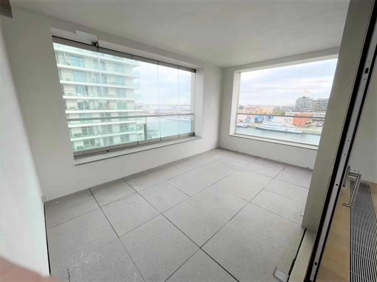 Prachtig gelegen 2 slaapkamer appartement op het Eilandje - 10